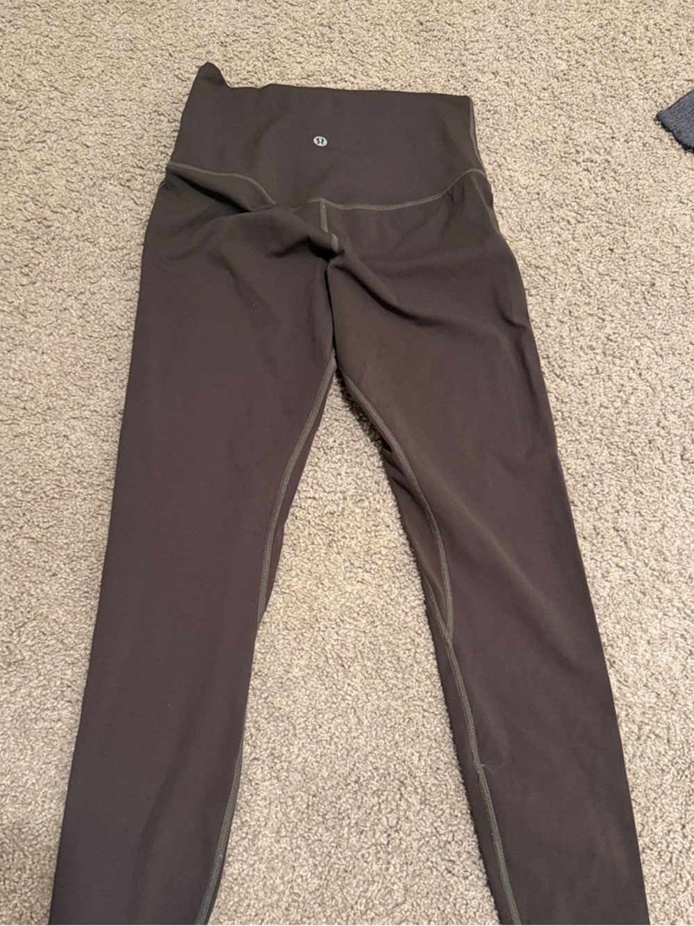 Lululemon High-Rise Leggings in Dark Brown/Greenish